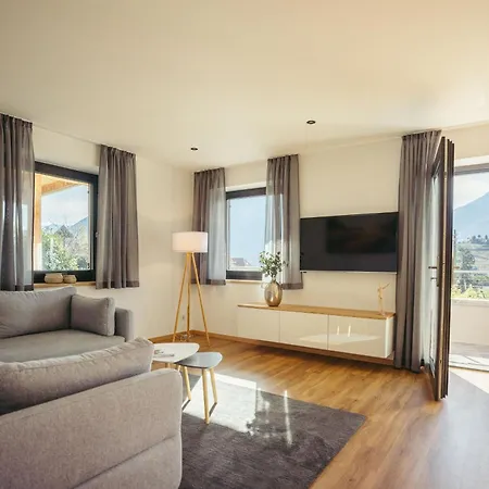 Apartment Suite Mais *